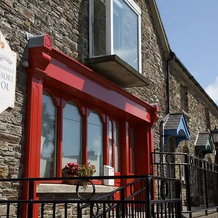 Long Quay Lodging *