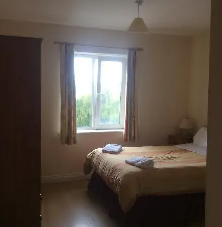 Long Quay Lodging クロナキルティ